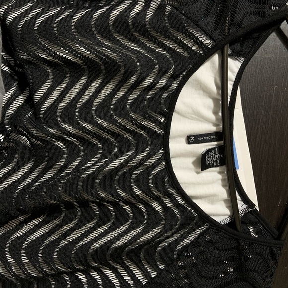 New Direction  black and white blouse size M - Picture 6 of 8
